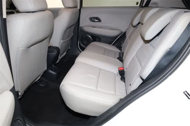 Thumbnail: 2016 Honda HR-V - 21