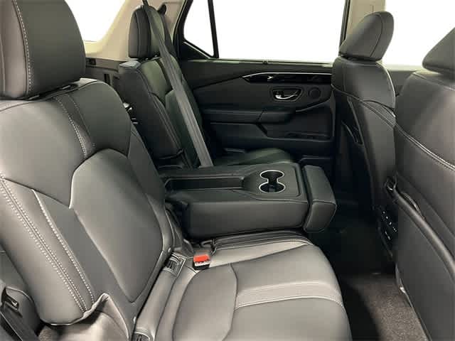 2025 Honda Pilot EX-L 37