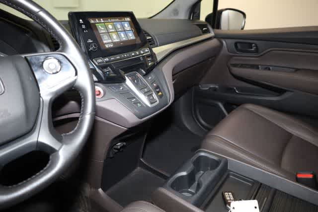 Thumbnail: 2018 Honda Odyssey - 16