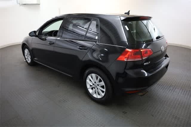 Thumbnail: 2016 Volkswagen Golf - 4