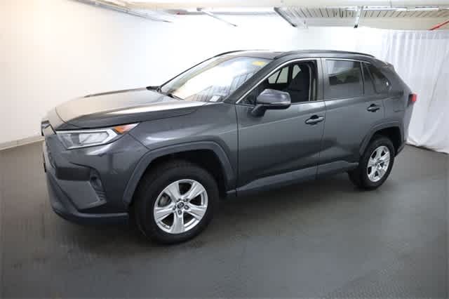 Thumbnail: 2019 Toyota RAV4 - 4