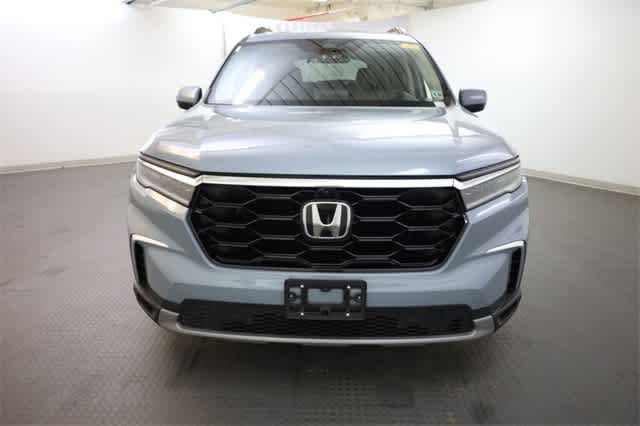 Thumbnail: 2023 Honda Pilot - 12