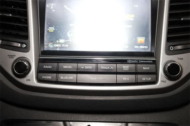 Thumbnail: 2016 Hyundai Tucson - 30