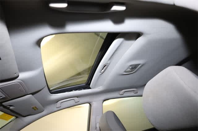 Thumbnail: 2010 Honda CR-V - 26