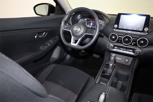 Thumbnail: 2020 Nissan Sentra - 16