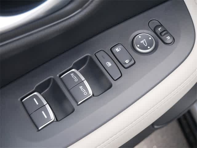 2026 Honda HR-V EX-L 21