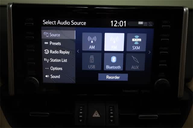 Thumbnail: 2019 Toyota RAV4 - 29