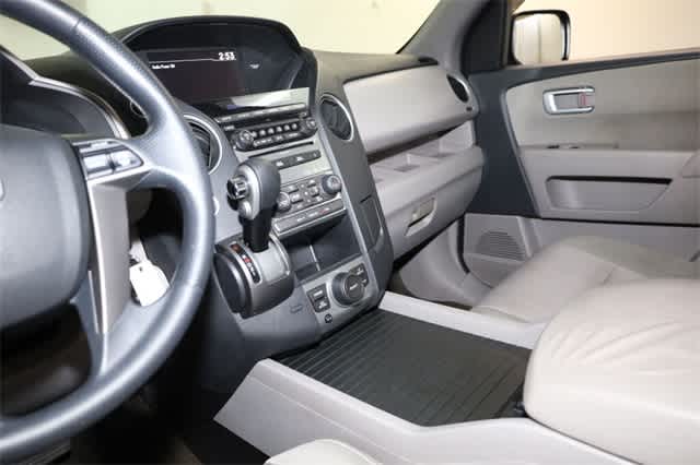 Thumbnail: 2015 Honda Pilot - 23