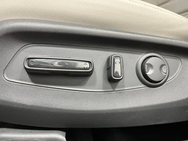 Thumbnail: 2026 Honda CR-V - 14