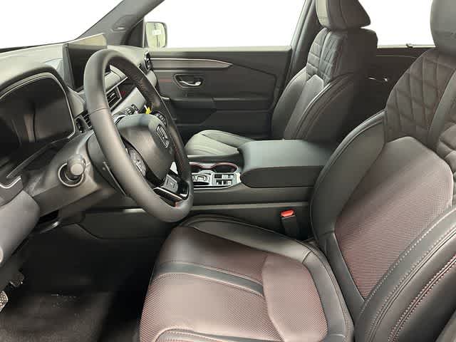 Thumbnail: 2026 Honda Pilot - 16