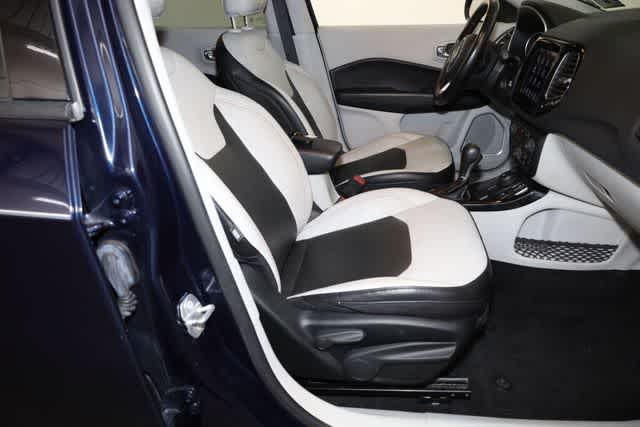 Thumbnail: 2020 Jeep Compass - 36