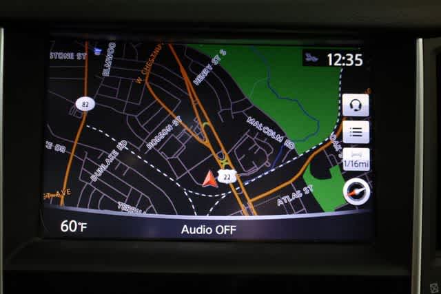 Thumbnail: 2016 INFINITI Q50 - 24