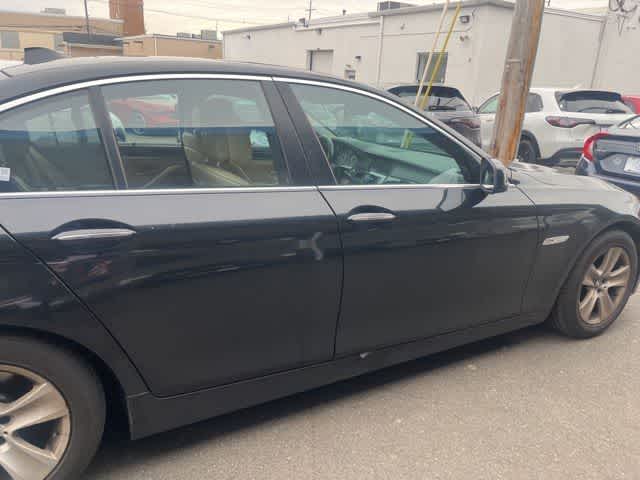 Thumbnail: 2011 BMW 5 Series - 22