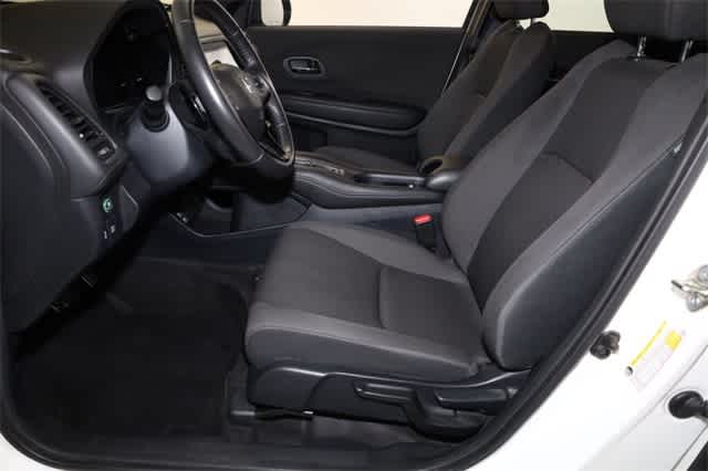 Thumbnail: 2019 Honda HR-V - 15