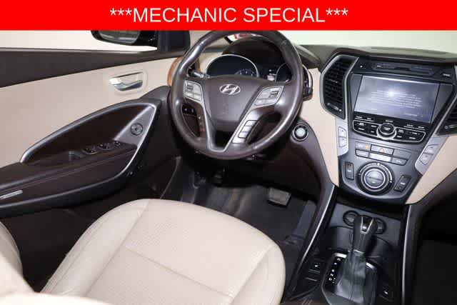 Thumbnail: 2013 Hyundai Santa Fe - 23