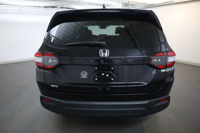 Thumbnail: 2023 Honda Pilot - 6