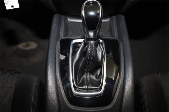 Thumbnail: 2018 Nissan Rogue - 31