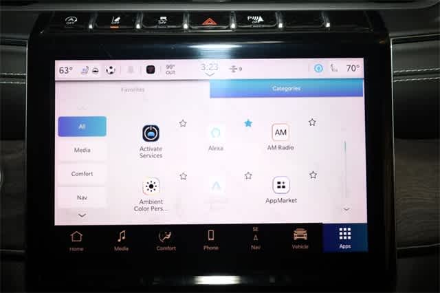 2022 Jeep Grand Cherokee Overland 30