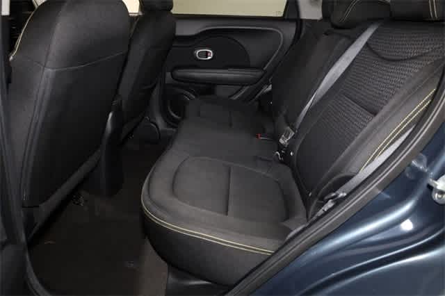 Thumbnail: 2015 Kia Soul - 21