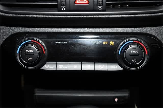 Thumbnail: 2024 Kia Forte - 31