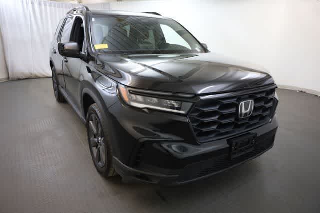 Thumbnail: 2023 Honda Pilot - 11