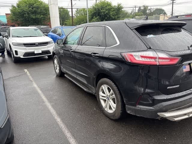 2020 Ford Edge  6