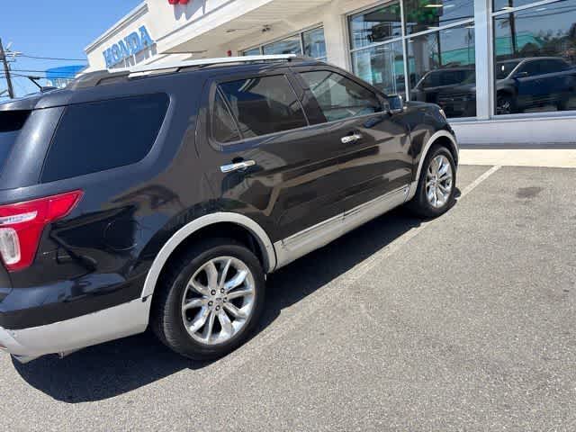 Thumbnail: 2013 Ford Explorer - 14