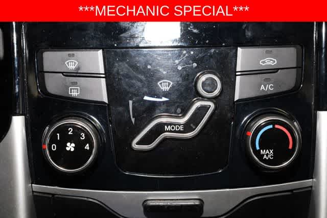 Thumbnail: 2013 Hyundai Sonata - 26