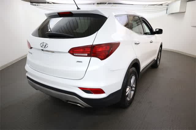 Thumbnail: 2018 Hyundai Santa Fe - 7