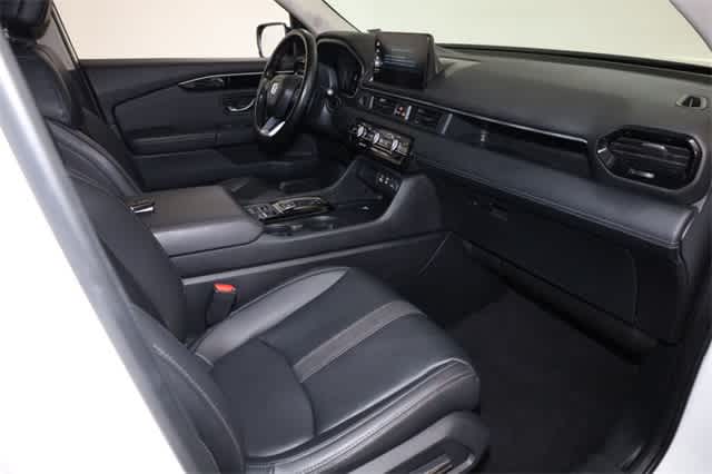 Thumbnail: 2023 Honda Pilot - 19