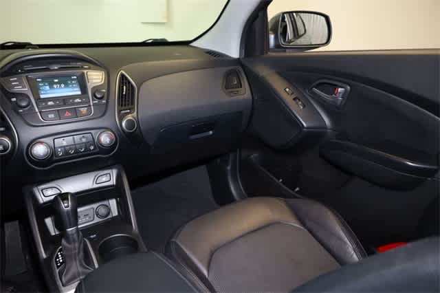 Thumbnail: 2014 Hyundai Tucson - 18