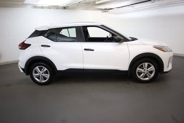 Thumbnail: 2021 Nissan Kicks - 9