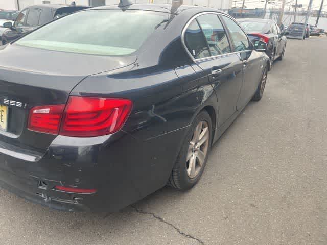 Thumbnail: 2011 BMW 5 Series - 18