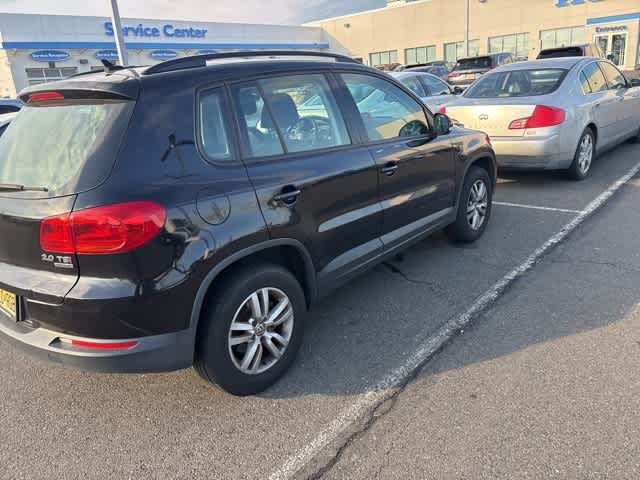 Thumbnail: 2015 Volkswagen Tiguan - 5