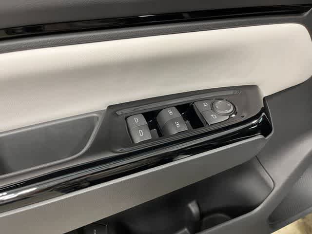 Thumbnail: 2026 Honda Prologue - 14