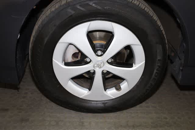 Thumbnail: 2012 Toyota Prius - 34