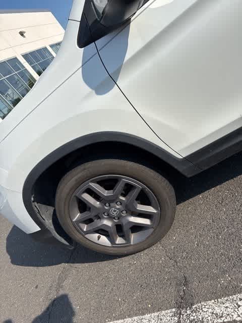 Thumbnail: 2022 Honda Passport - 22