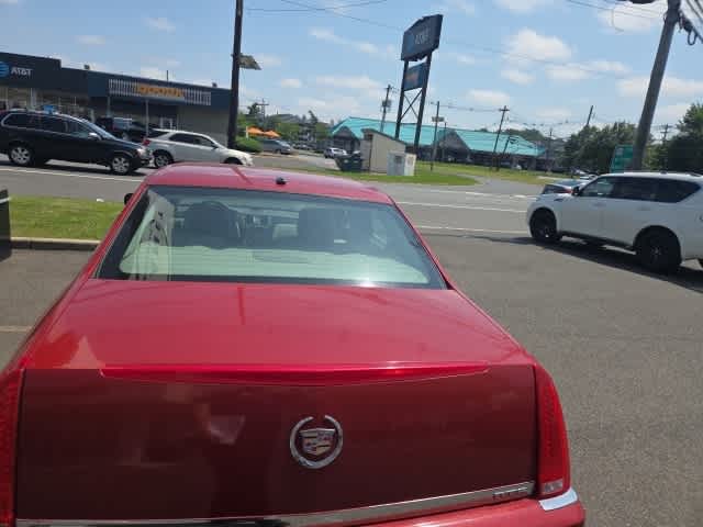Thumbnail: 2008 Cadillac DTS - 9