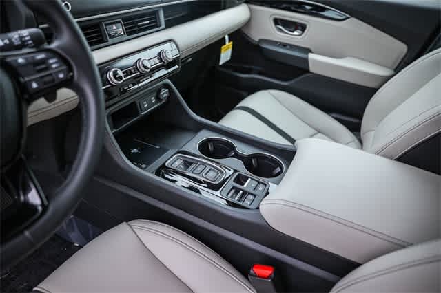 Thumbnail: 2026 Honda Pilot - 18