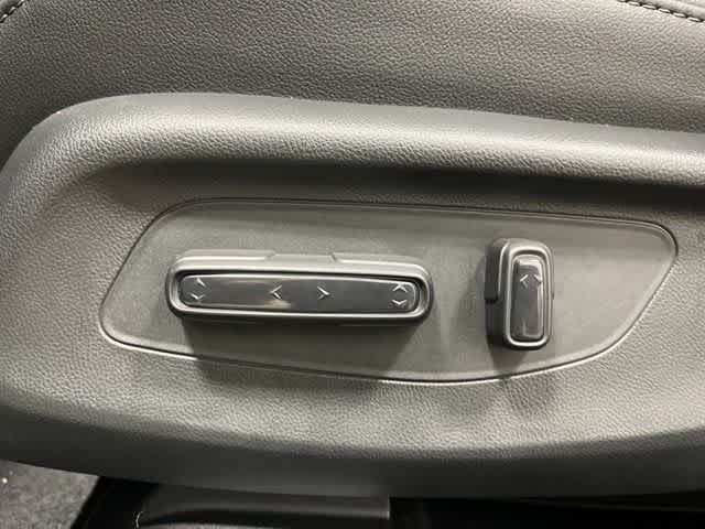 Thumbnail: 2026 Honda HR-V - 14