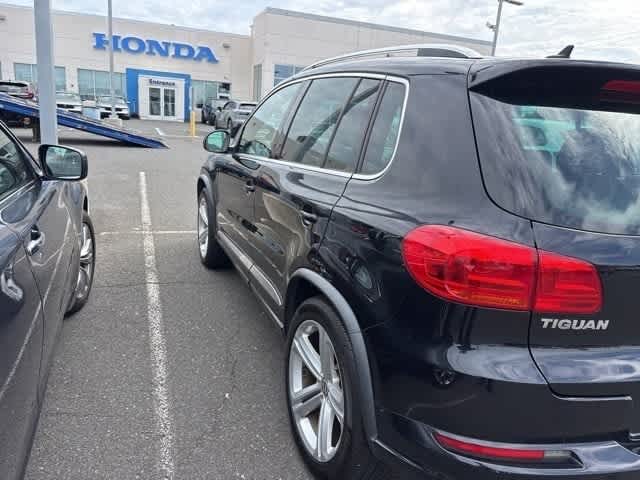 Thumbnail: 2015 Volkswagen Tiguan - 7