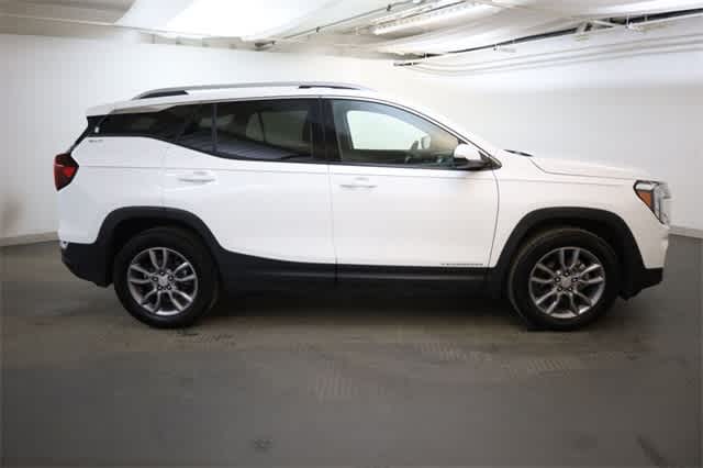 Thumbnail: 2024 GMC Terrain - 9