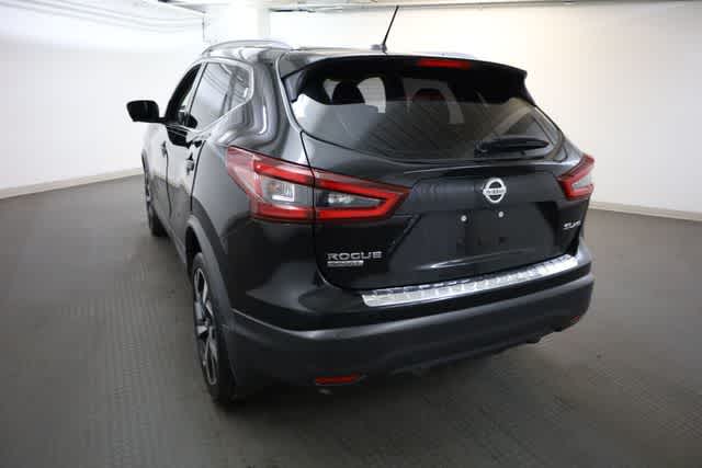 Thumbnail: 2020 Nissan Rogue Sport - 5