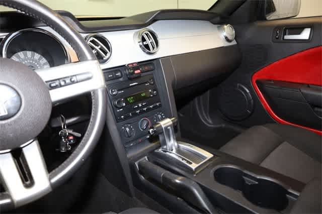 Thumbnail: 2007 Ford Mustang - 23