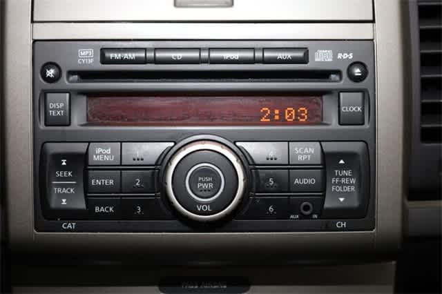 Thumbnail: 2012 Nissan Sentra - 25
