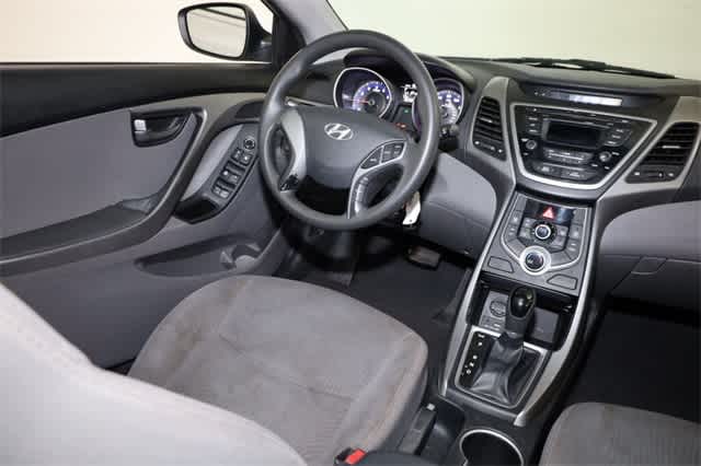 Thumbnail: 2016 Hyundai Elantra - 16