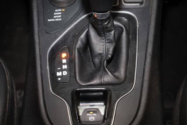 Thumbnail: 2020 Jeep Cherokee - 31