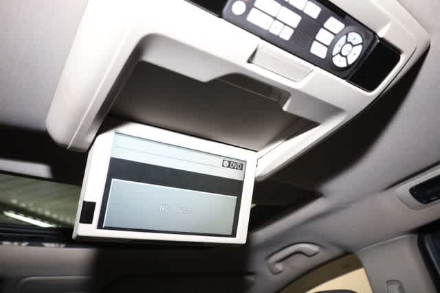 Thumbnail: 2011 Honda Odyssey - 32