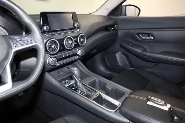 Thumbnail: 2020 Nissan Sentra - 23