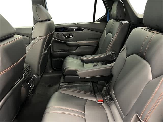 Thumbnail: 2025 Honda Pilot - 30